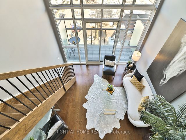 612 - 5 Hanna Ave