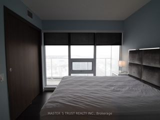 2211 - 19 Bathurst St