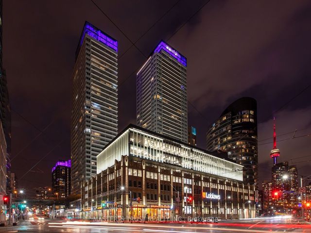 2211 - 19 Bathurst St