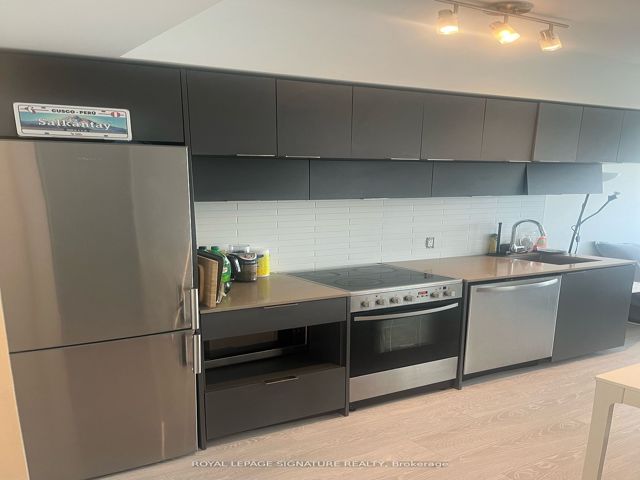 3101 - 181 Dundas St E