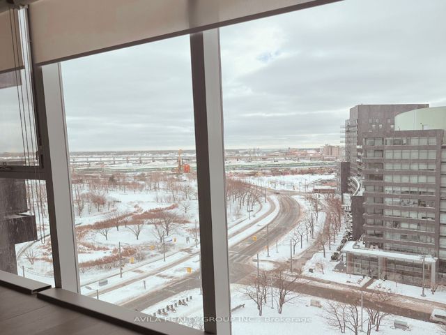 1101 - 170 Bayview Ave