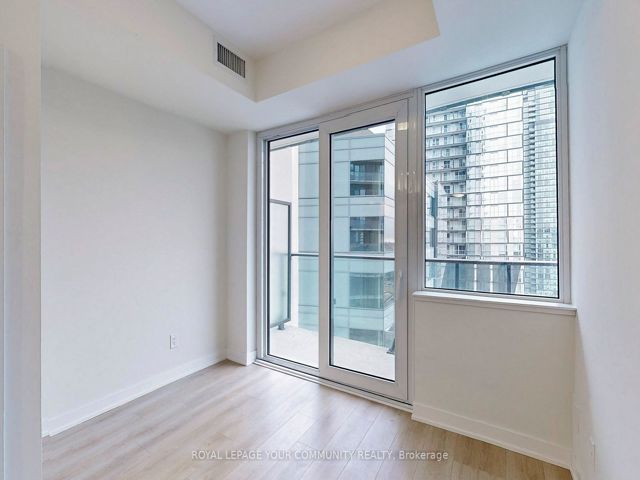 1104 - 15 Ellerslie Ave