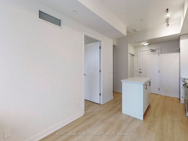 1104 - 15 Ellerslie Ave