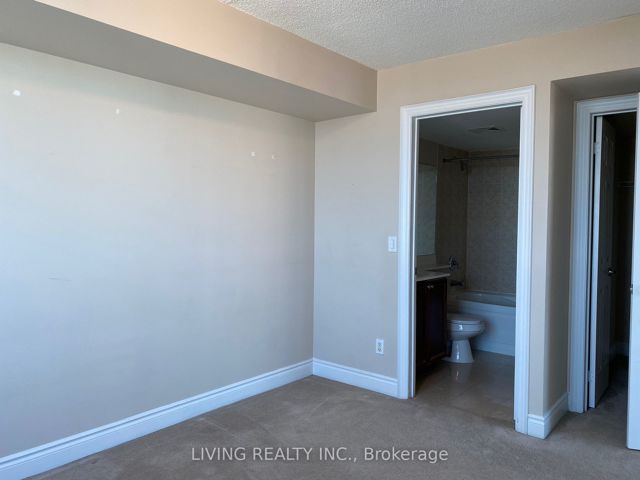 3005 - 15 Greenview Ave