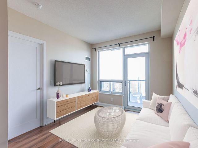 2921 - 5 Sheppard Ave E