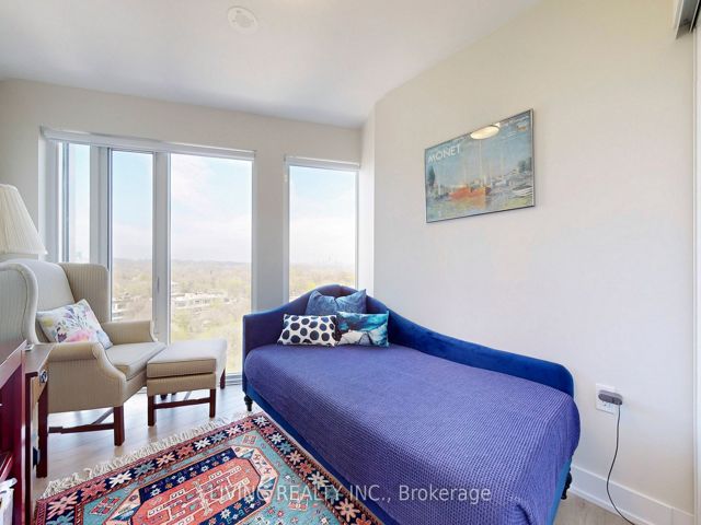 1202 - 575 Bloor St E
