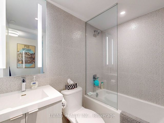 1202 - 575 Bloor St E