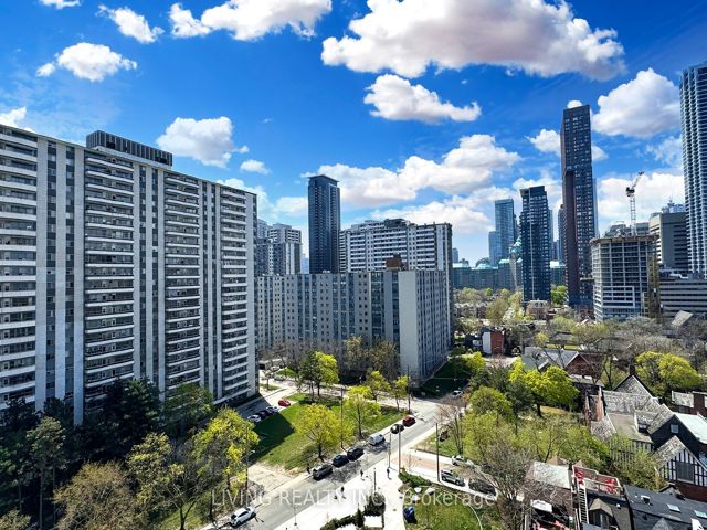 1202 - 575 Bloor St E