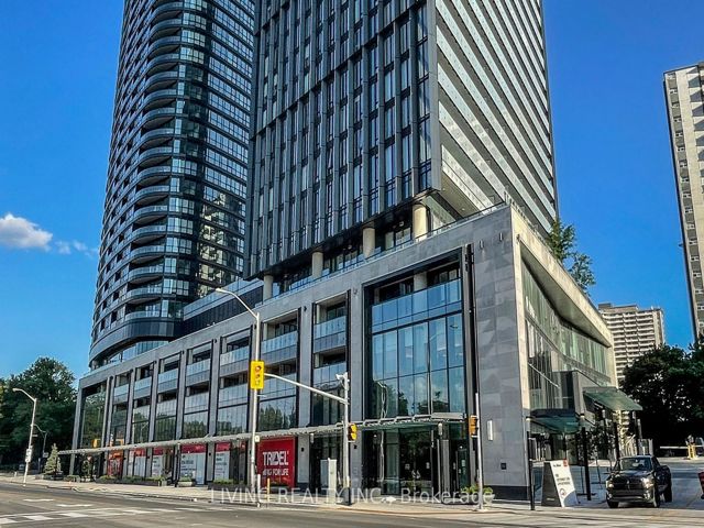 1202 - 575 Bloor St E