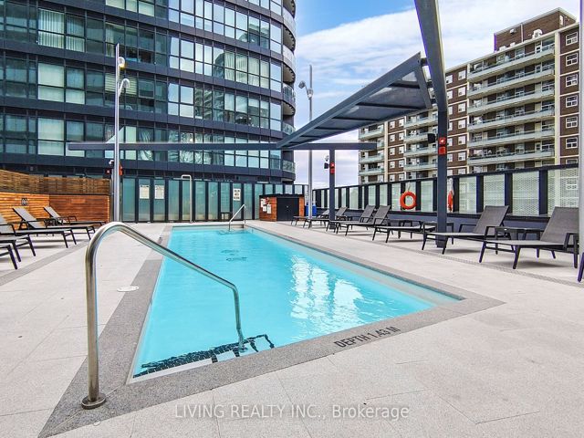 1202 - 575 Bloor St E