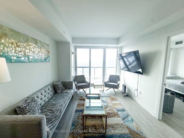 1433 - 20 Inn On The Park Dr
