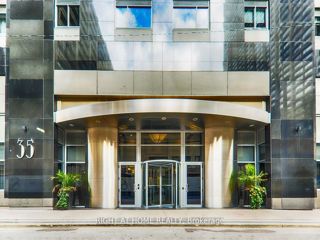 2403 - 35 Balmuto St