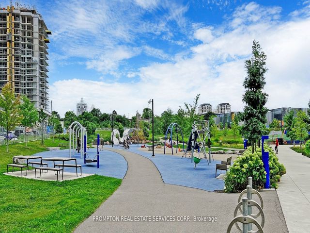 1907 - 115 Mcmahon Dr