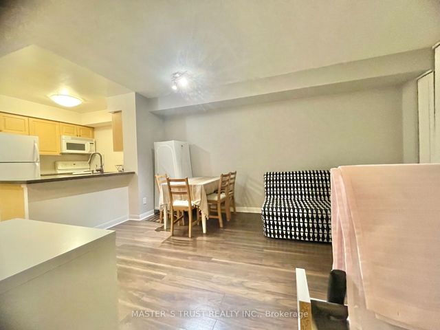 3312 - 4968 Yonge St
