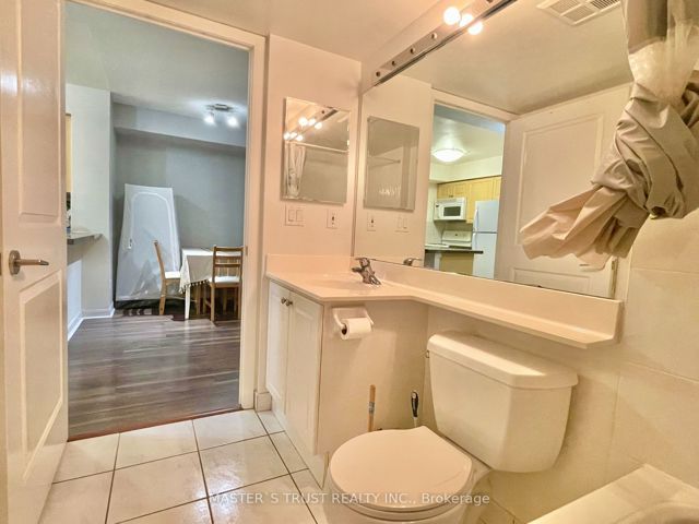 3312 - 4968 Yonge St