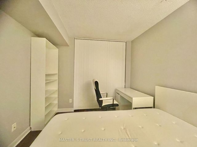 3312 - 4968 Yonge St