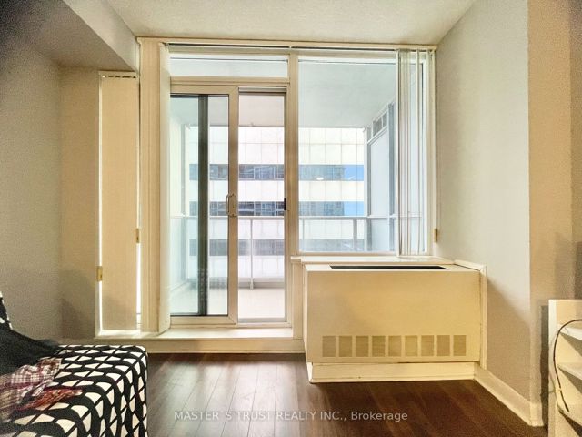 3312 - 4968 Yonge St
