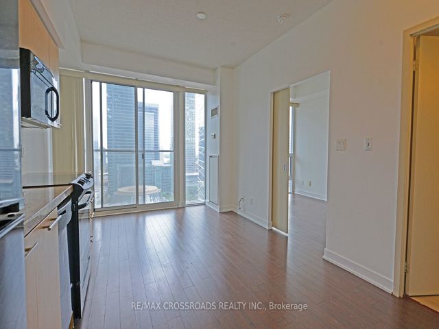 2109 - 126 Simcoe St