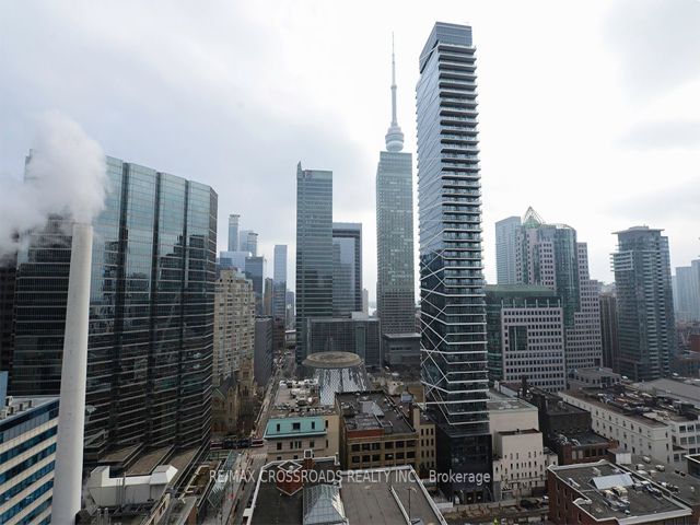 2109 - 126 Simcoe St