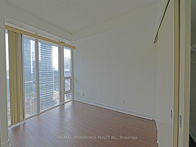 2109 - 126 Simcoe St
