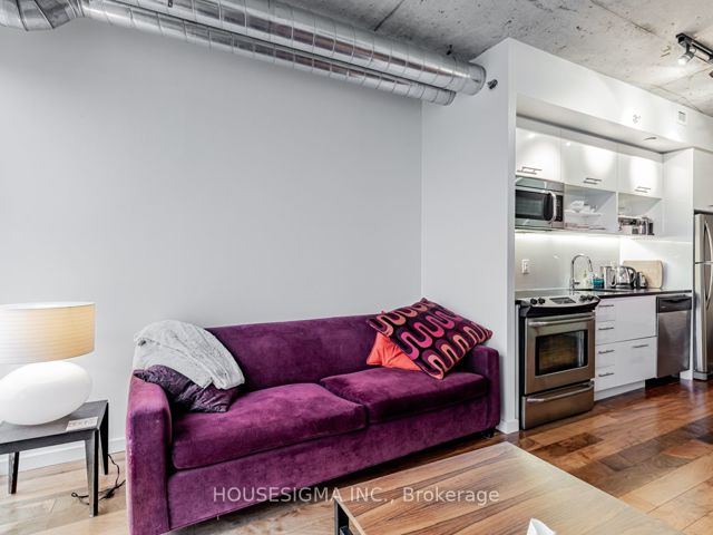 822 - 32 Trolley Cres