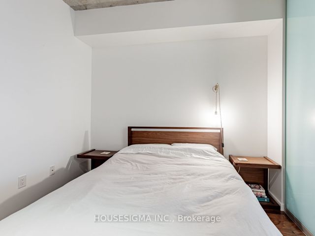 822 - 32 Trolley Cres