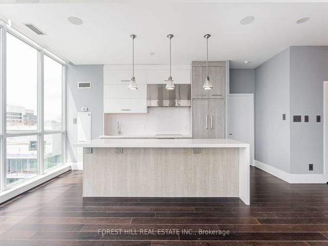 PH5 - 1171 Queen St W