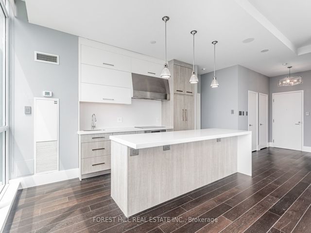 PH5 - 1171 Queen St W