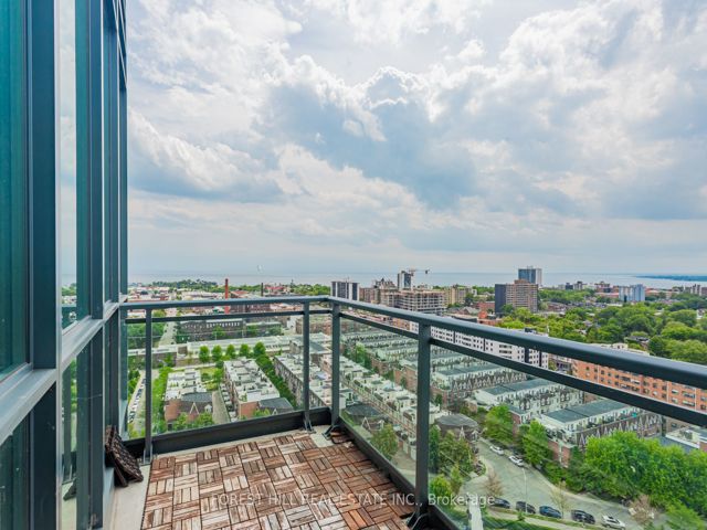 PH5 - 1171 Queen St W