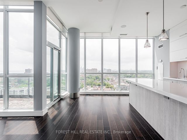 PH5 - 1171 Queen St W