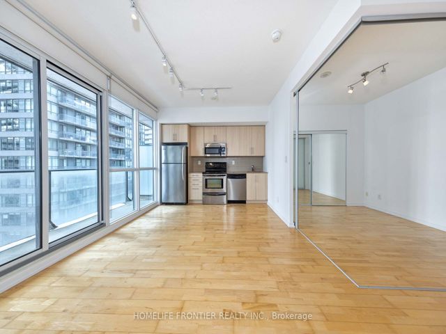 2111 - 65 Bremner Blvd