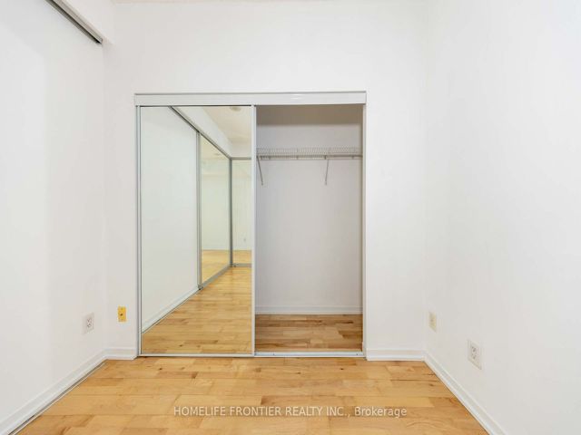 2111 - 65 Bremner Blvd