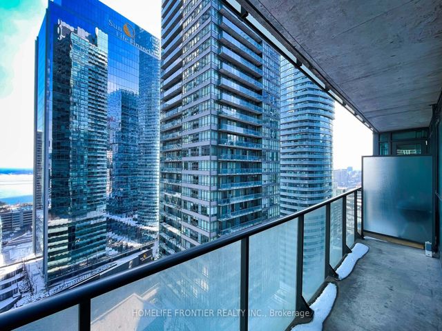 2111 - 65 Bremner Blvd