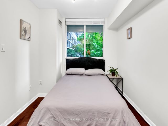 207 - 188 Redpath Ave