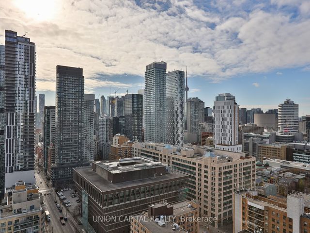 2916 - 319 Jarvis St