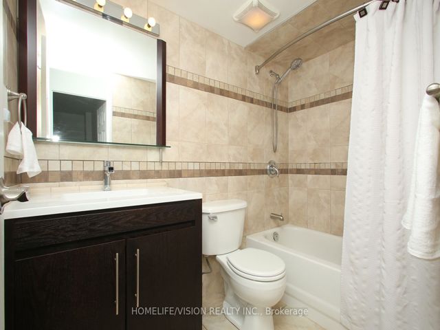 409 - 15 Vicora Linkway