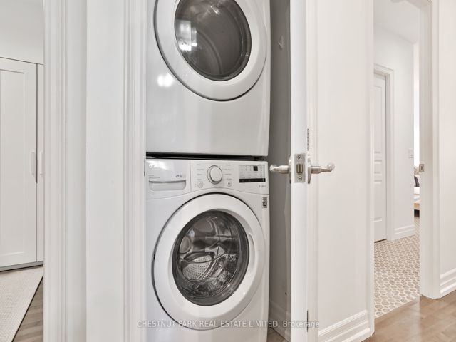 317 - 21 Burkebrook Pl