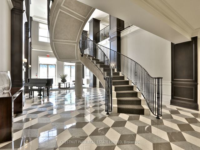 317 - 21 Burkebrook Pl
