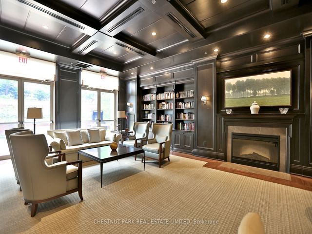 317 - 21 Burkebrook Pl