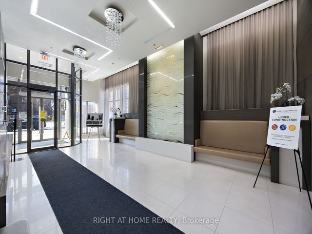 1503 - 530 St Clair Ave