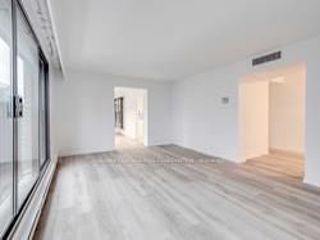 2418 - 55 Harbour Sq