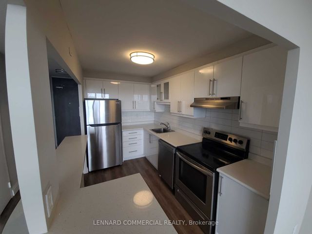 3202 - 40 Pleasant Blvd
