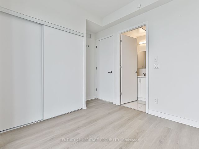 3008 - 15 Ellerslie Ave