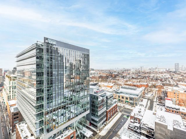1604 - 125 Peter St