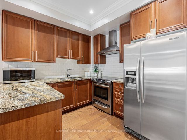 TH44 - 115 Harrison Garden Blvd