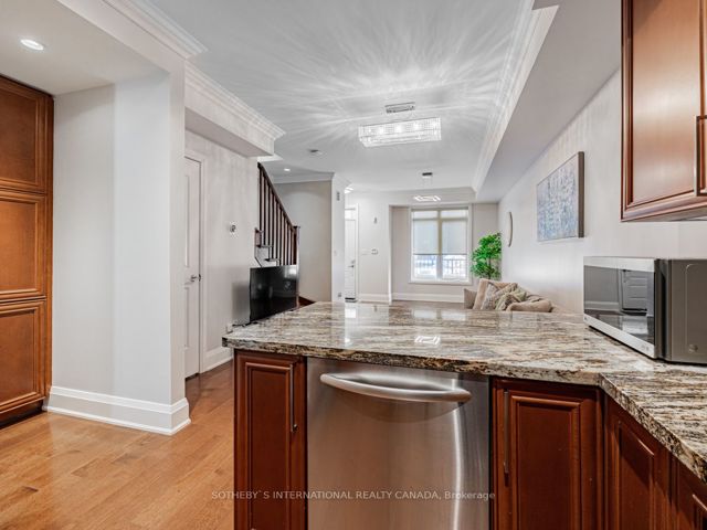 TH44 - 115 Harrison Garden Blvd