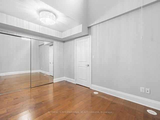 TH44 - 115 Harrison Garden Blvd