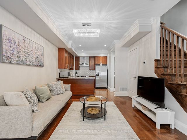 TH44 - 115 Harrison Garden Blvd