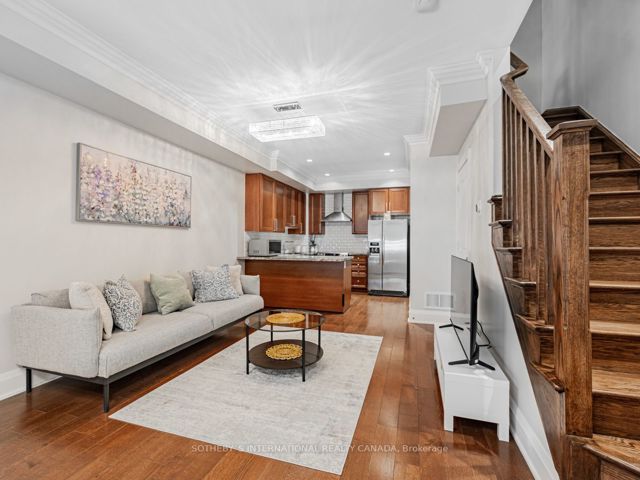 TH44 - 115 Harrison Garden Blvd