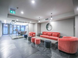 208 - 28 Wellesley St E